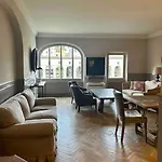 Апартаменты Luxury River View *