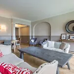 Luxury River View Daire *