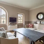 Luxury River View Daire *