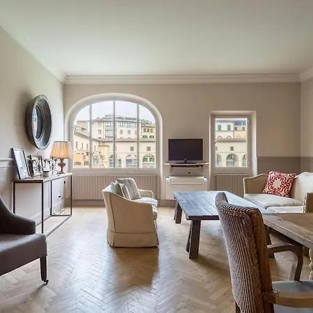 Daire Luxury River View *