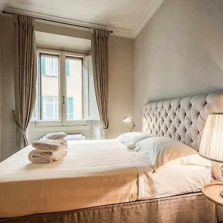 Luxury River View Lägenhet