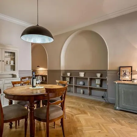 Lägenhet Luxury River View *