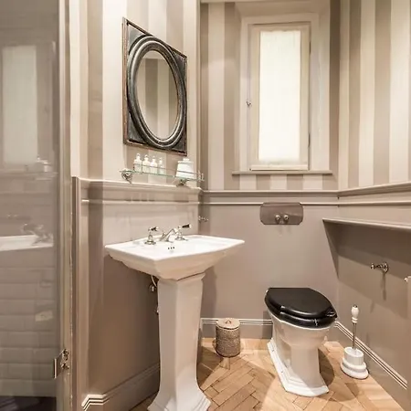 Luxury River View Lägenhet *