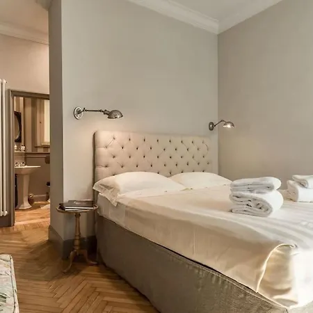 Luxury River View Daire *