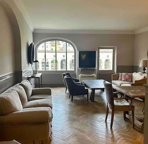 Daire Luxury River View *