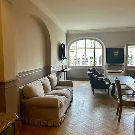 Luxury River View * Florence